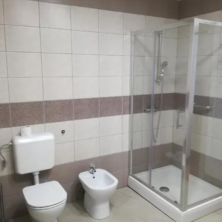 Skofije Ob Parenzani Apartamento Spodnje Skofije