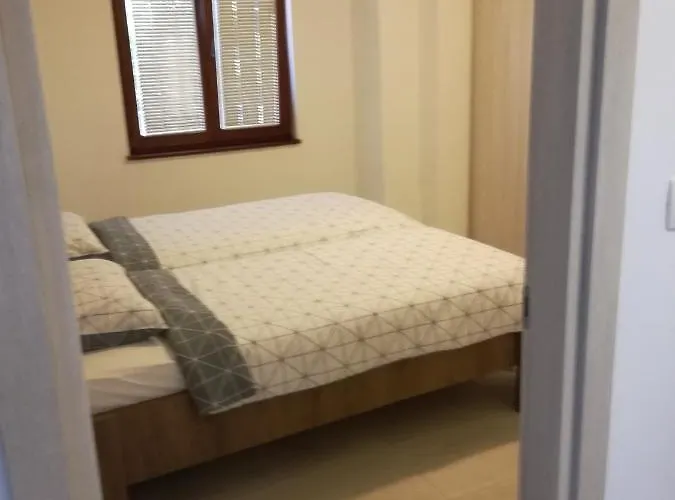 Skofije Ob Parenzani Appartamento